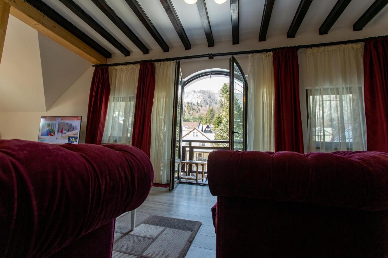 סינאיה Pensiunea Carmen'S Mansion B מראה חיצוני תמונה