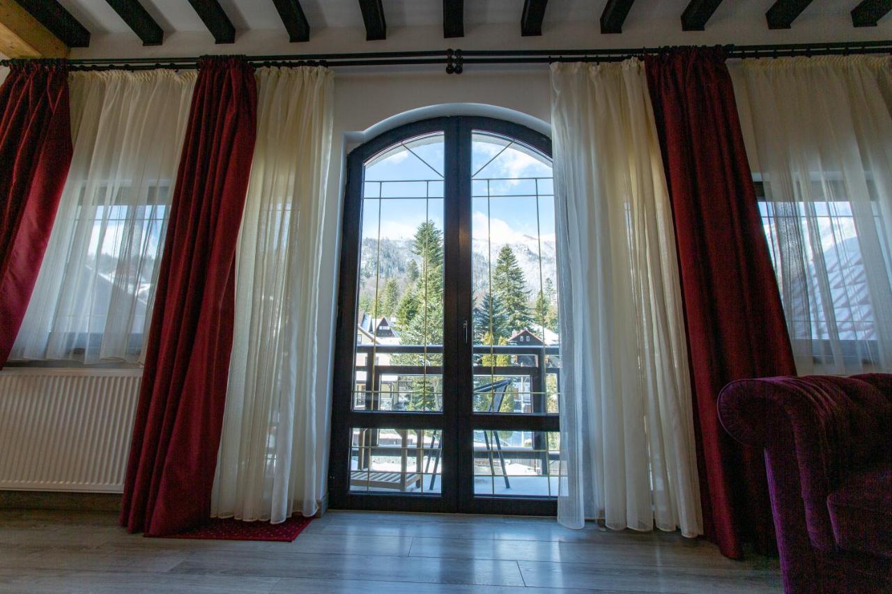 סינאיה Pensiunea Carmen'S Mansion B מראה חיצוני תמונה